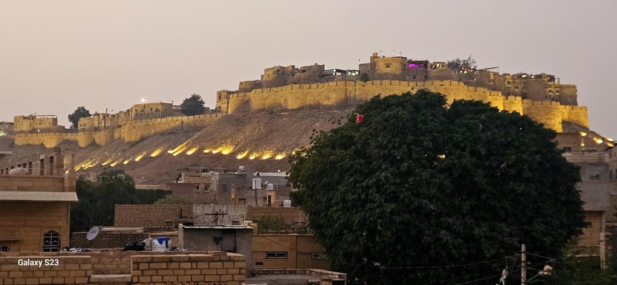 Neem Apartments - Jaisalmer Buitenkant foto